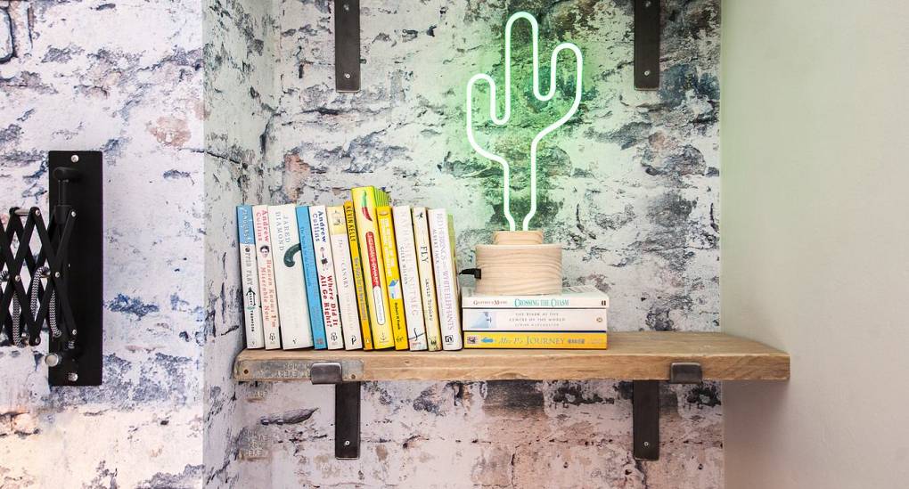 Bookshelf