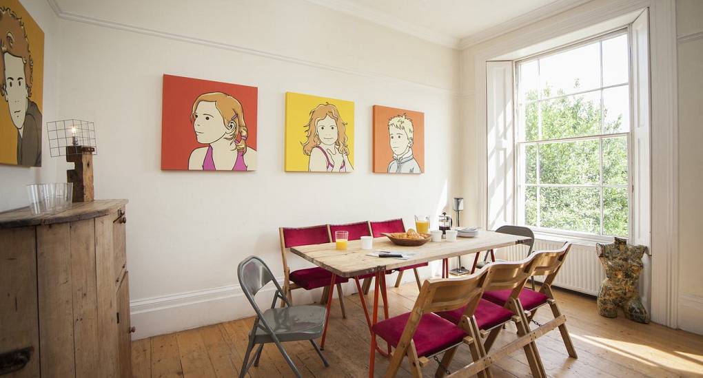 Dining room table