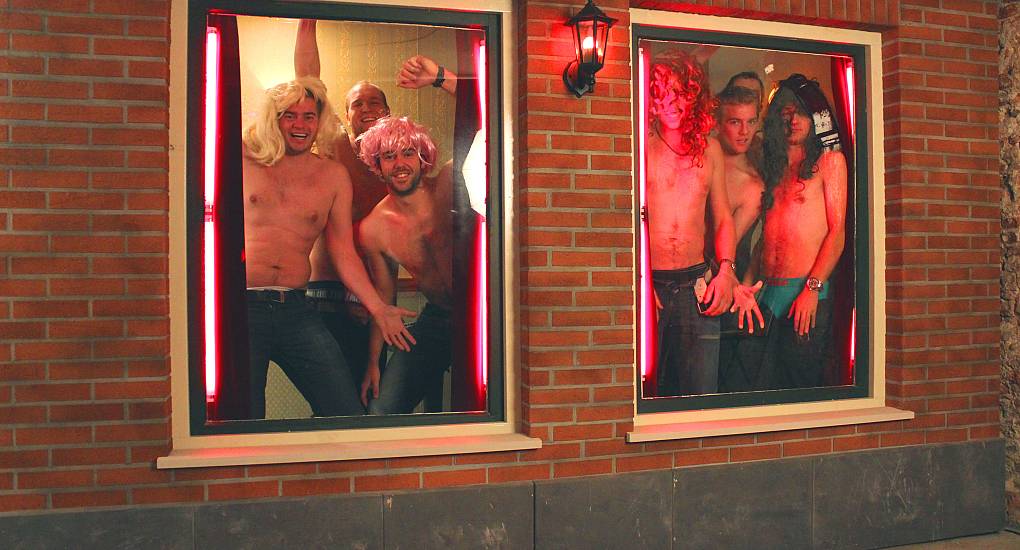 Stag-Weekend-Do-Red-Light-Photoshoot3.jpg