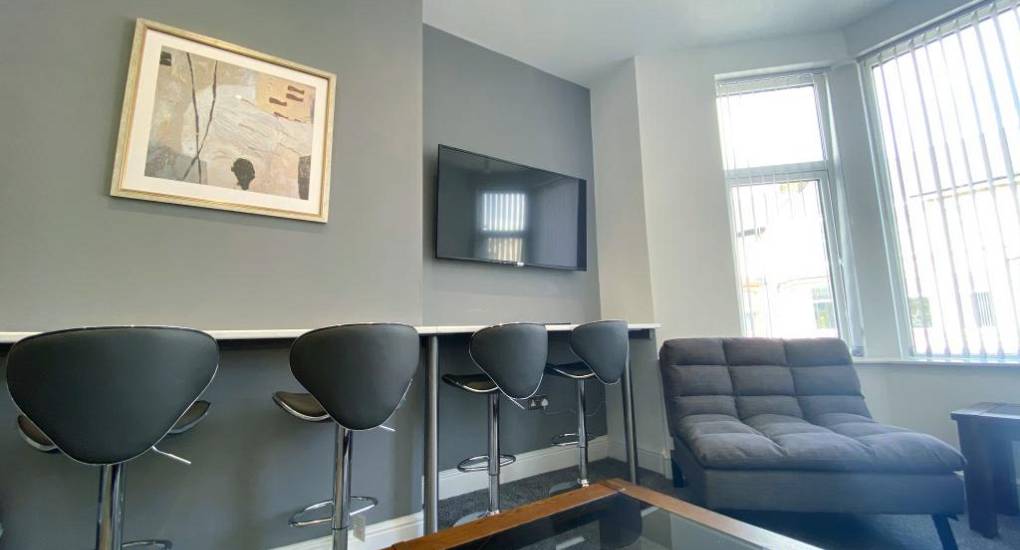 Lounge 2
