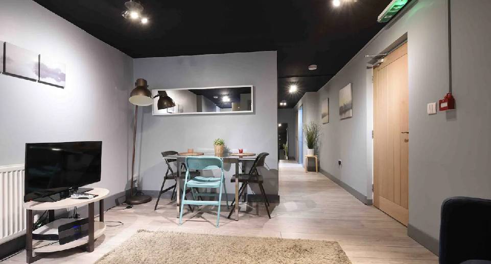 Dining room 2