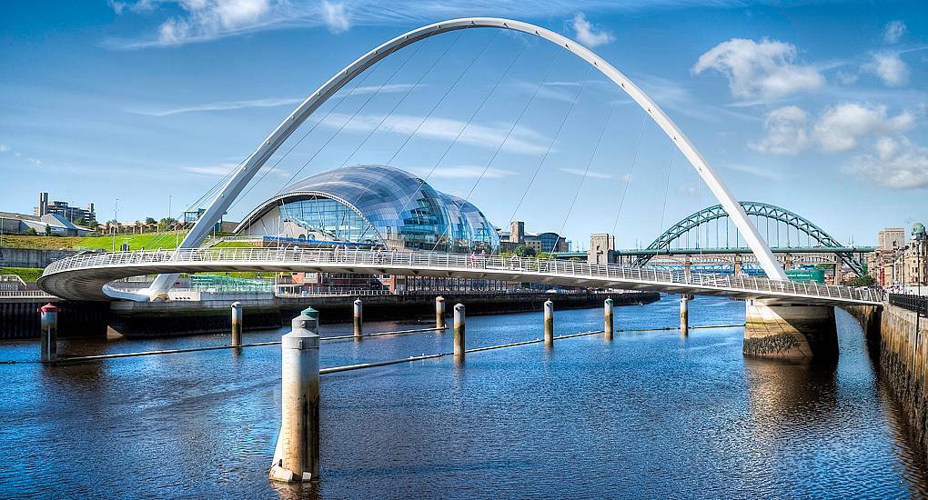 The iconic Newcastle Quayside, the perfect backdrop for a high-energy Newcastle hen weekend.